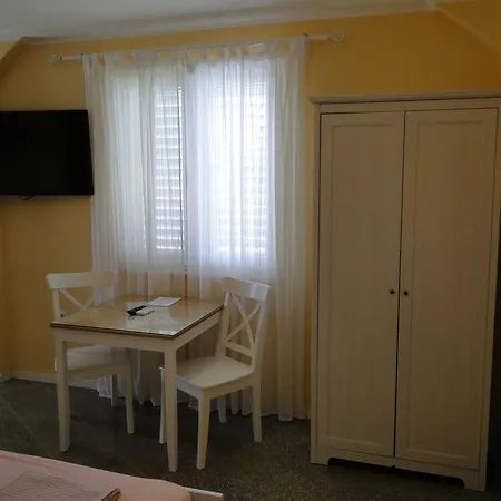 Ela Apartmán Umag
